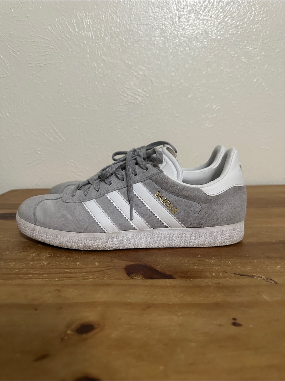 adidas Gazelle Women’s Suede Sneakers - Gray/White